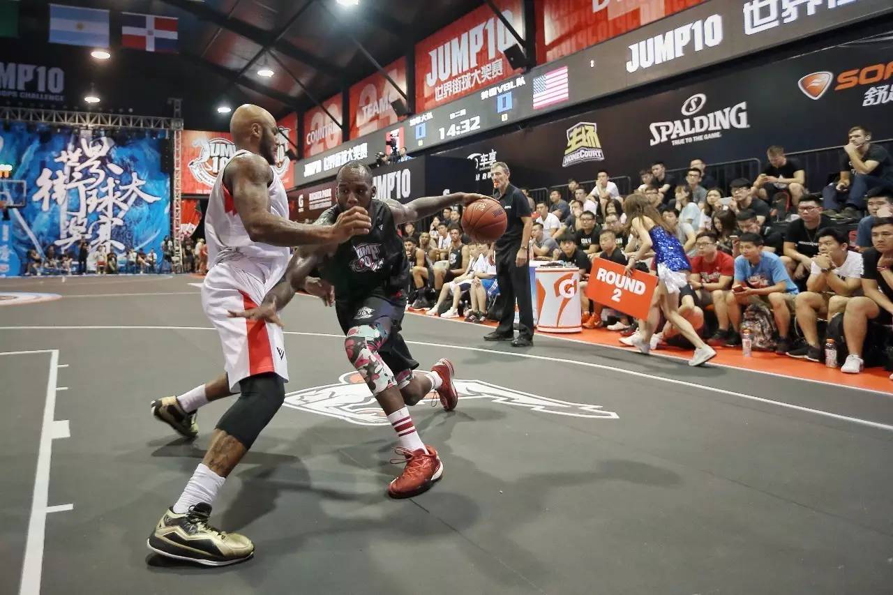 在讲述事件 在讲述事件