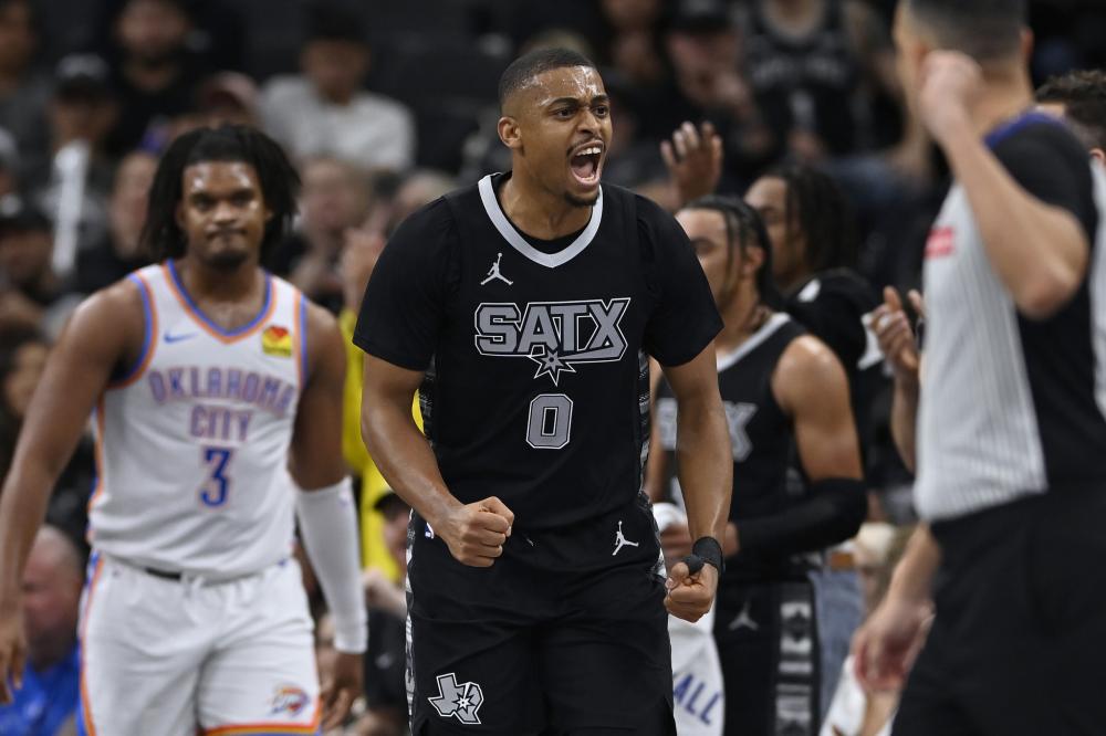 让这样一位 让这样一位