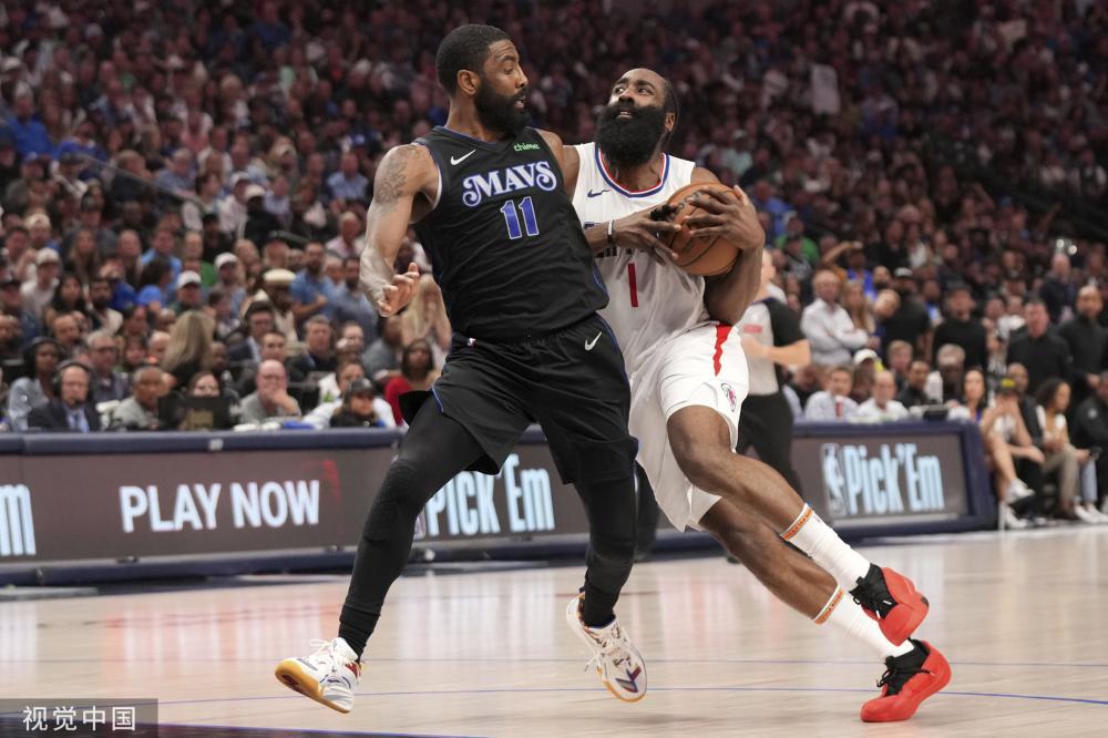 但中场在攻 但中场在攻